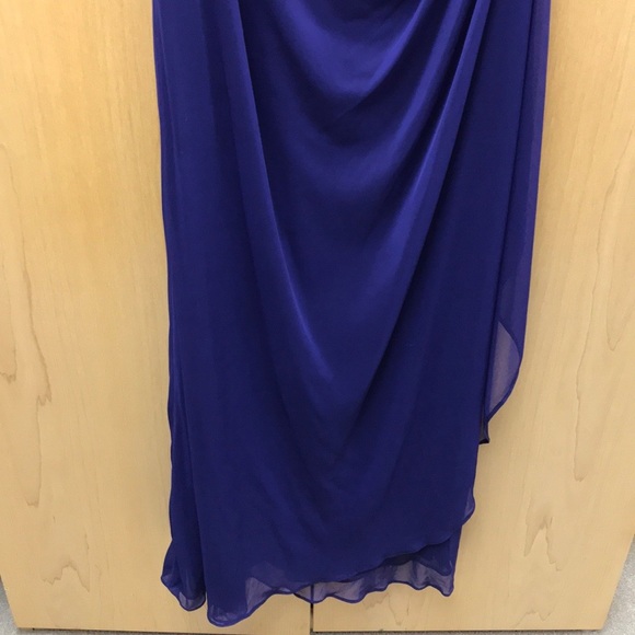 Melanie Lyne gorgeous purple gown - Picture 9 of 14